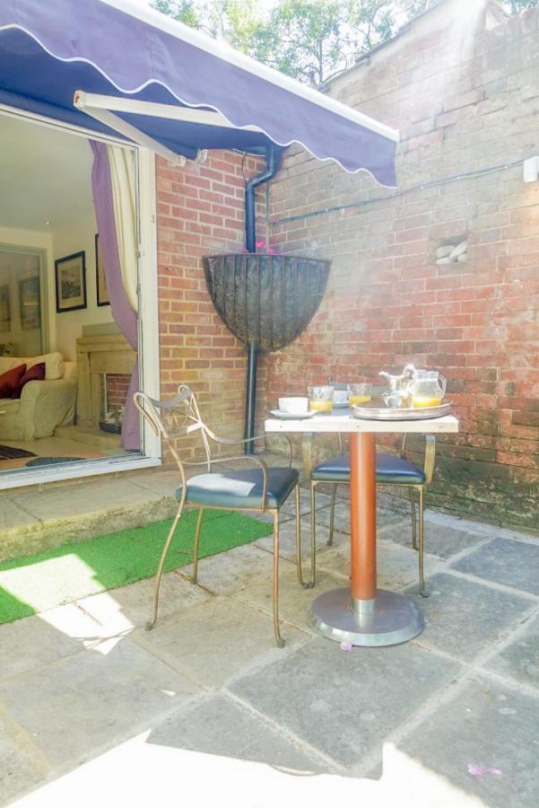 Cedar House Boutique B&B Burton  외부 사진