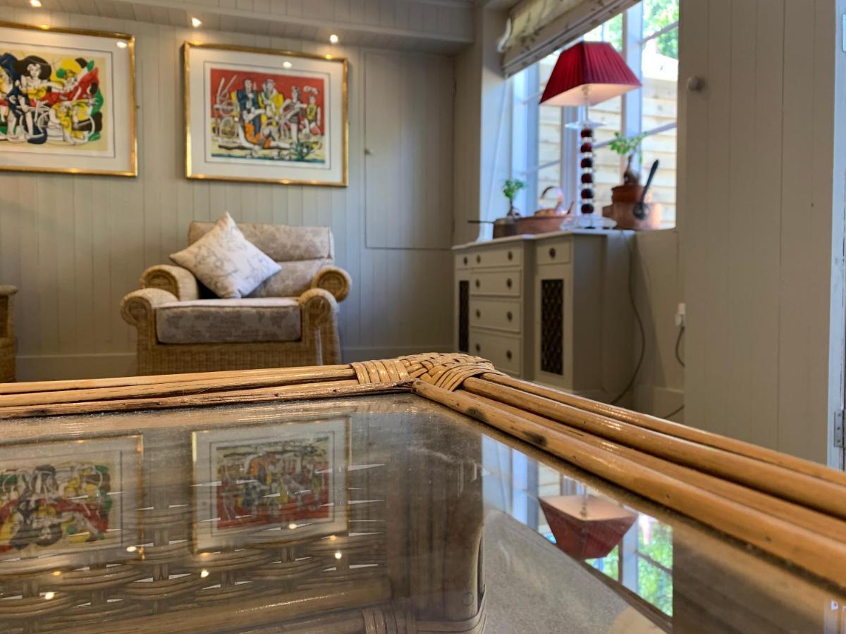 Cedar House Boutique B&B Burton  외부 사진