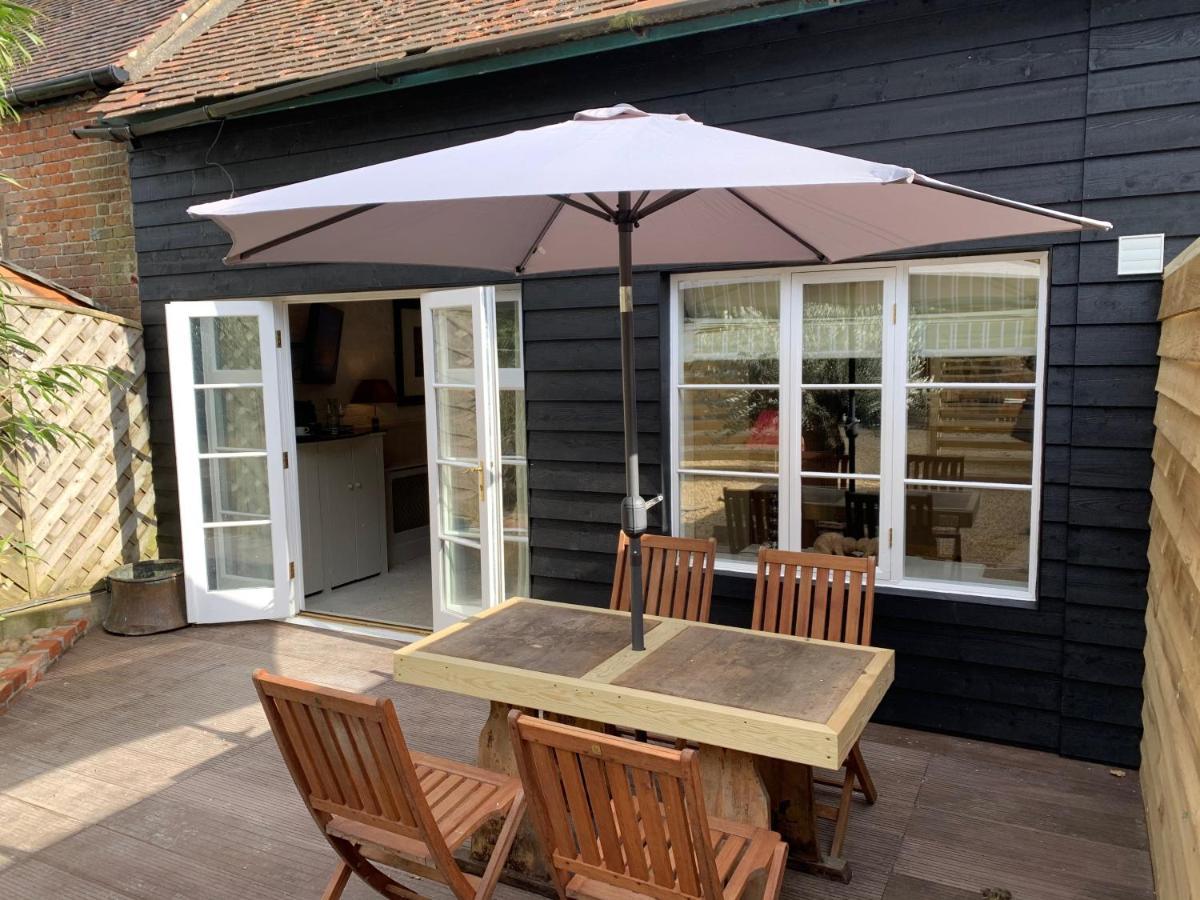 Cedar House Boutique B&B Burton  외부 사진