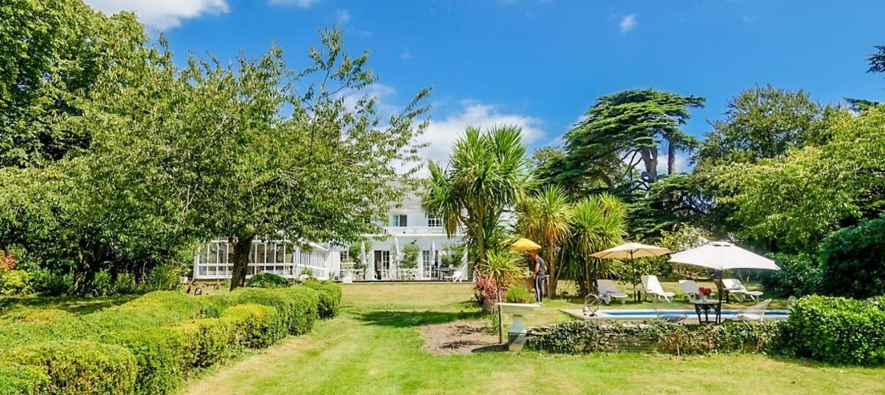 Cedar House Boutique B&B Burton  외부 사진